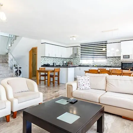 Villa 4 Bedroom 1106